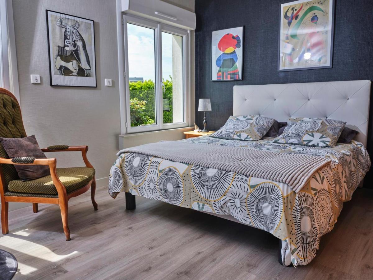 Bed and Breakfast Les Roses Santec Exterior foto