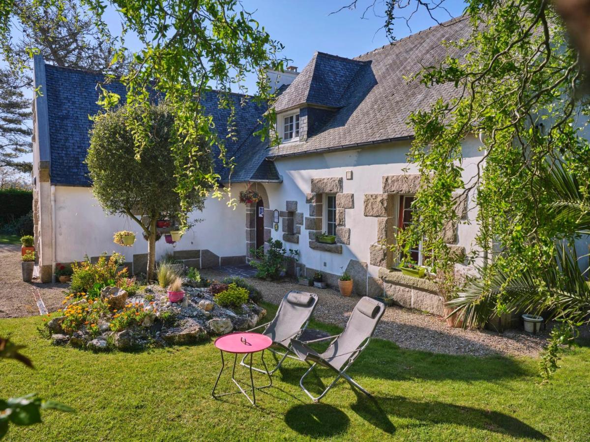Bed and Breakfast Les Roses Santec Exterior foto